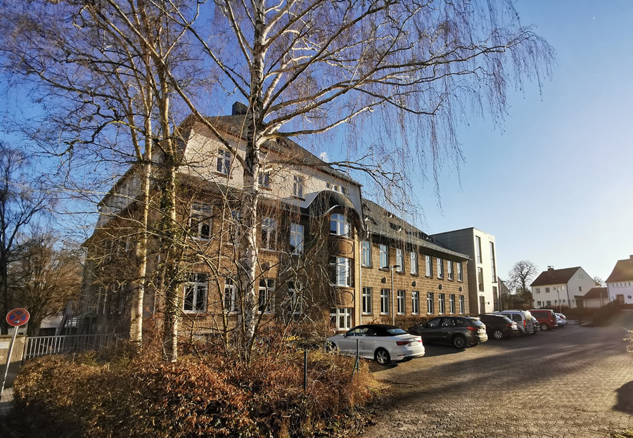 Westwallschule Gebaeude Rueckseite